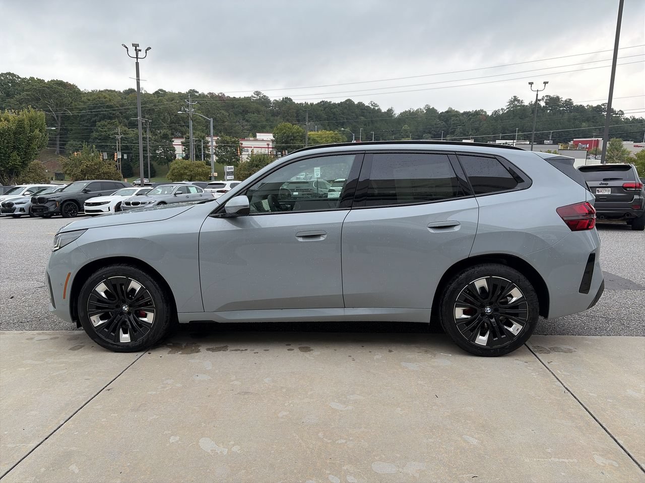 Used 2026 BMW X3 xDrive30i w/ Premium Package AWD/4WD image 5