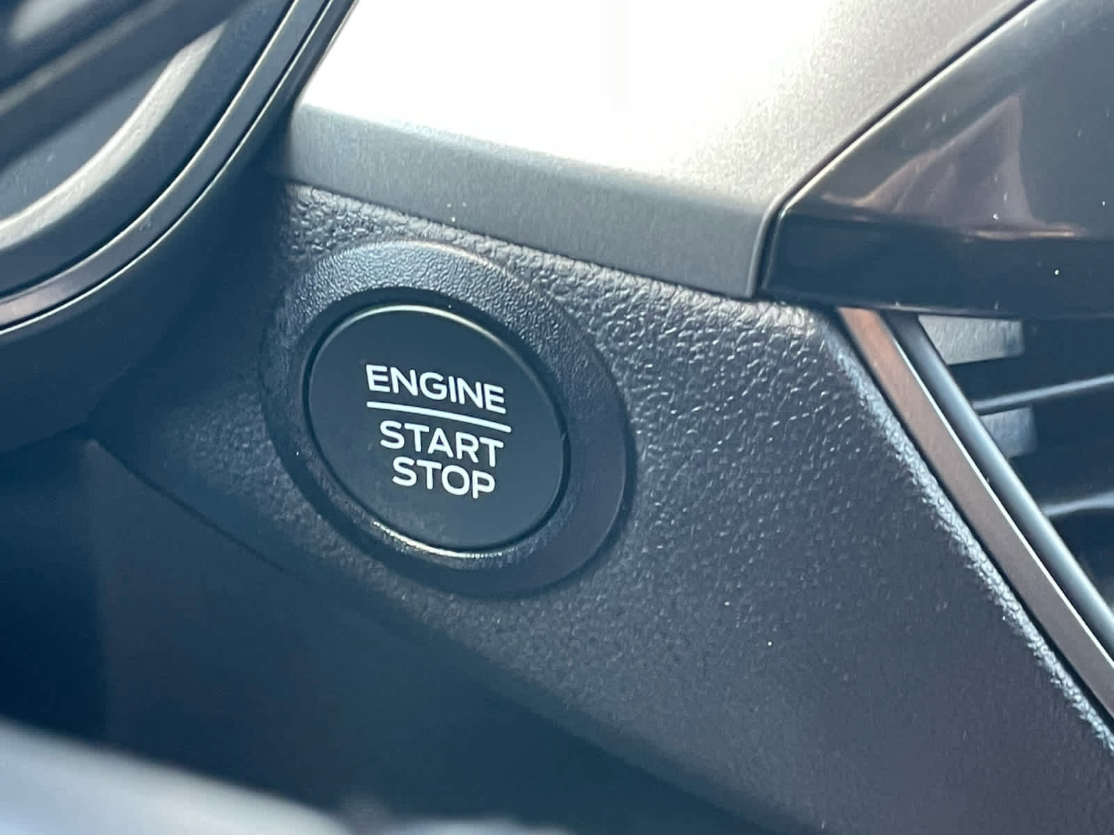 Used 2025 Ford Escape Active w/ Cold Weather Package image 20