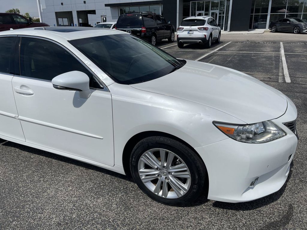 Used 2013 Lexus ES 350 w/ Premium Pkg FWD image 11