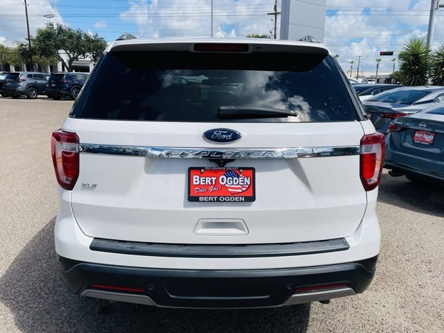 Used 2019 Ford Explorer XLT w/ Equipment Group 202A image 5