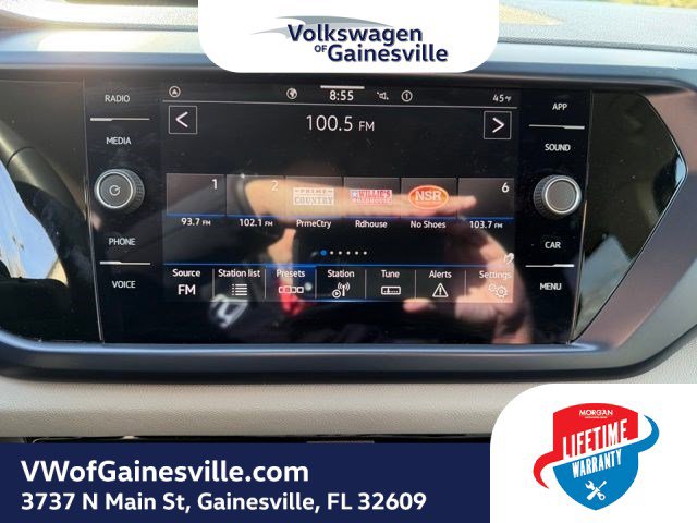 Certified 2023 Volkswagen Taos SE image 24