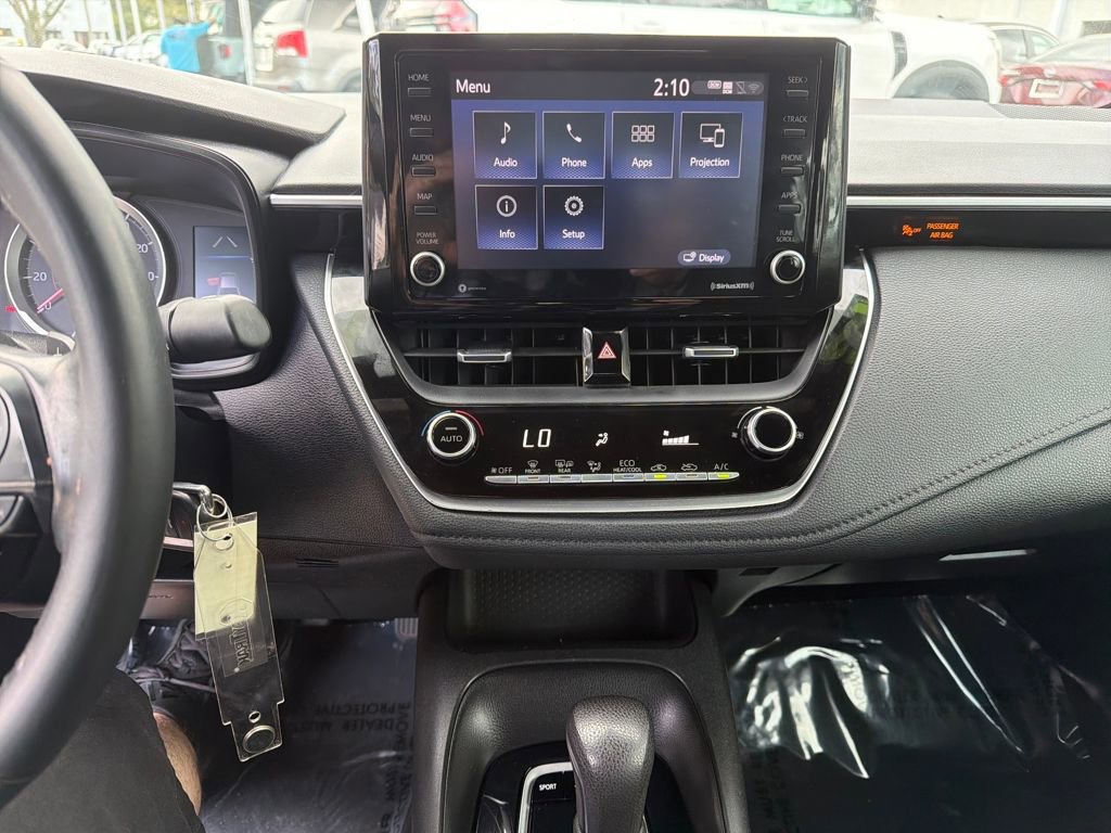 Used 2022 Toyota Corolla SE image 24