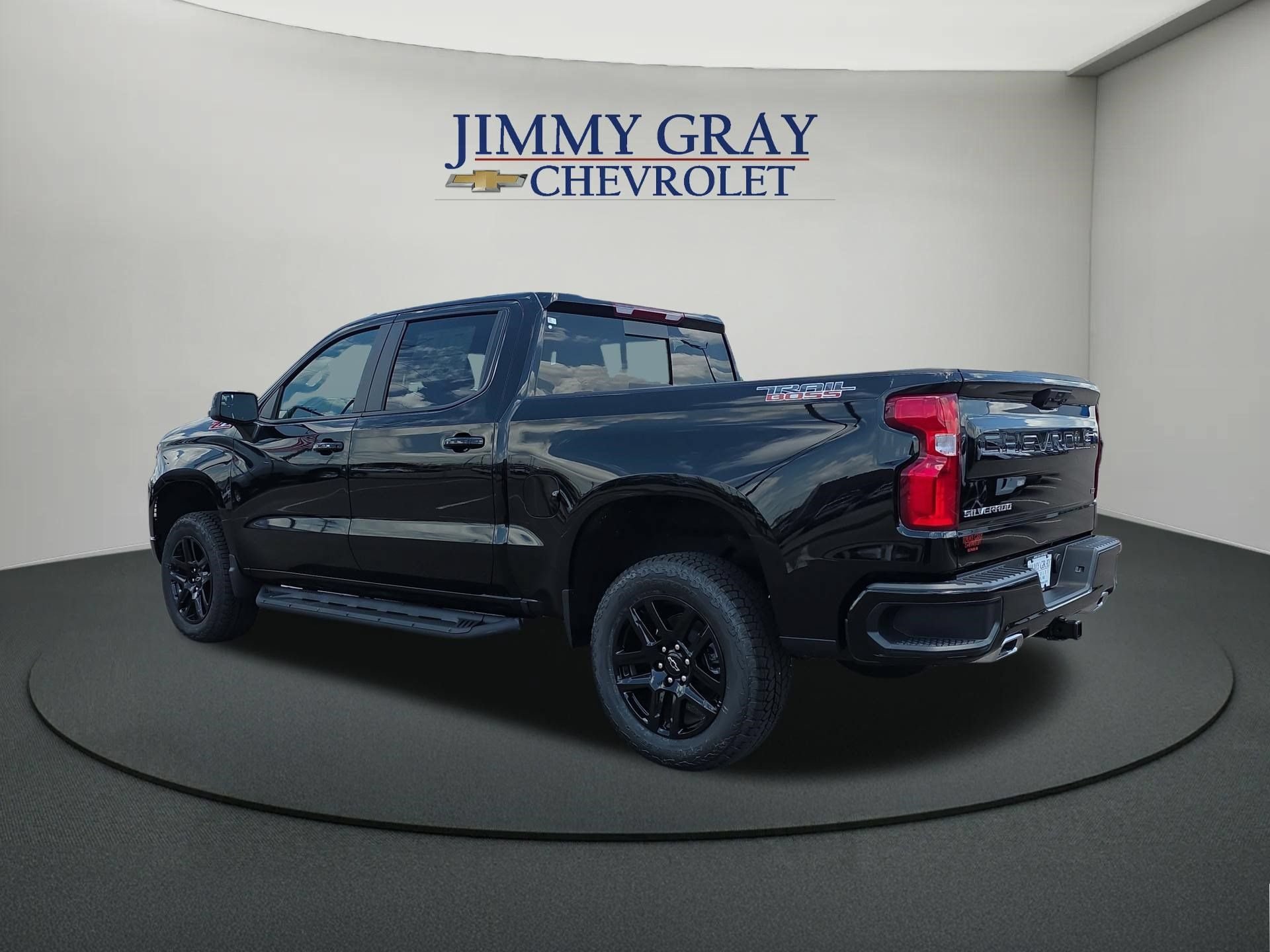 New 2026 Chevrolet Silverado 1500 LT Trail Boss w/ Convenience Package II AWD/4WD image 3