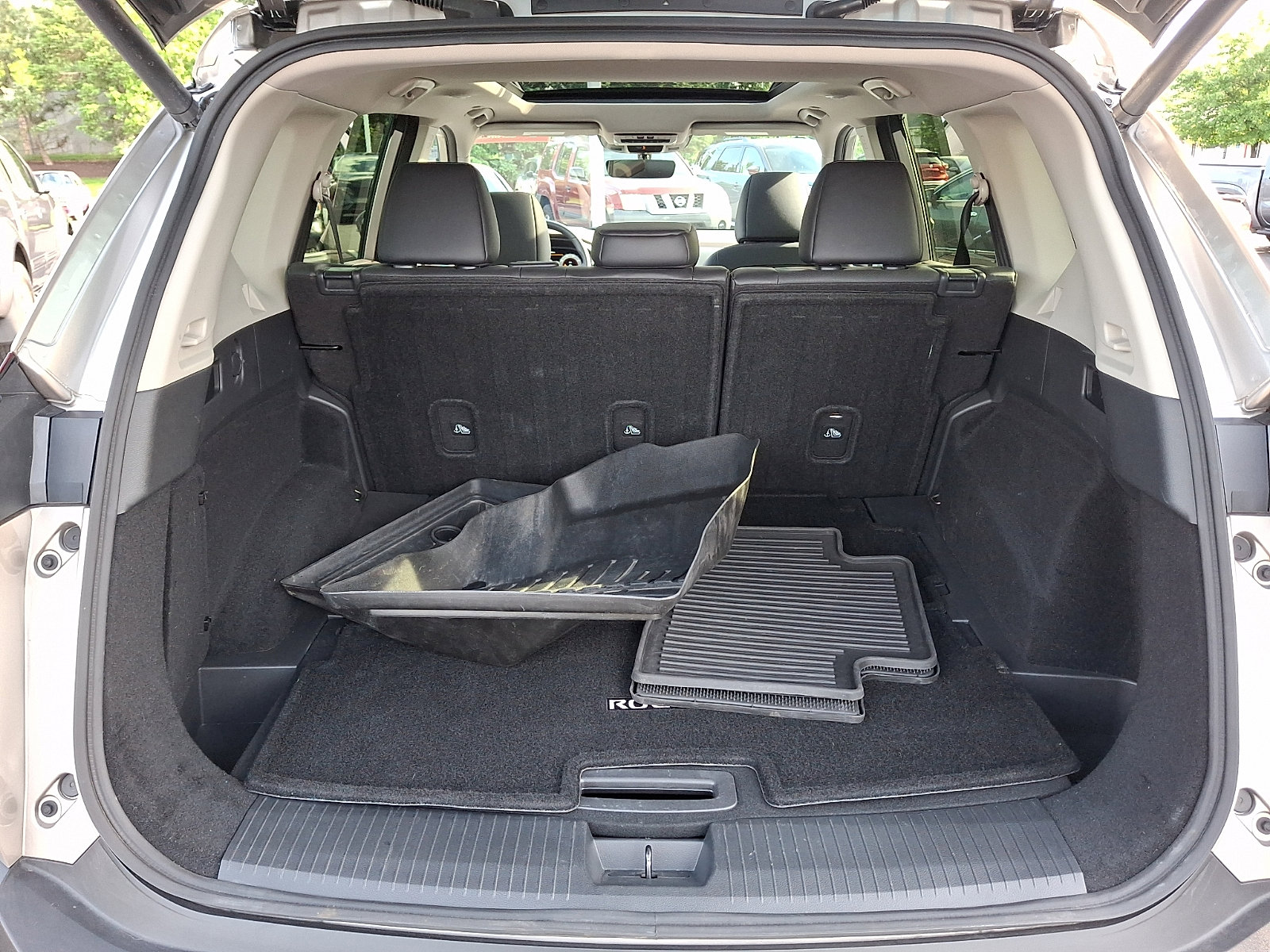 Certified 2023 Nissan Rogue Platinum w/ Platinum Premium Package AWD/4WD image 28