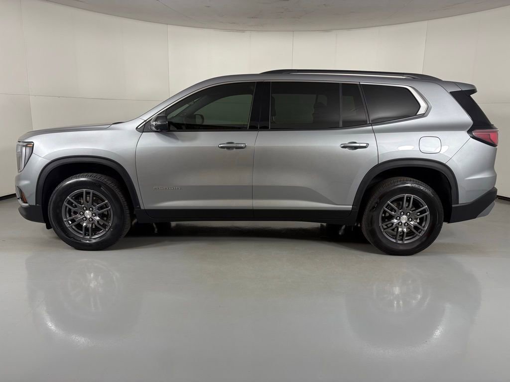 Used 2025 GMC Acadia Elevation image 5
