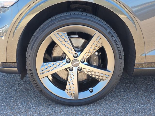 Used 2024 Genesis GV70 2.5T w/ Sport Prestige Package image 10