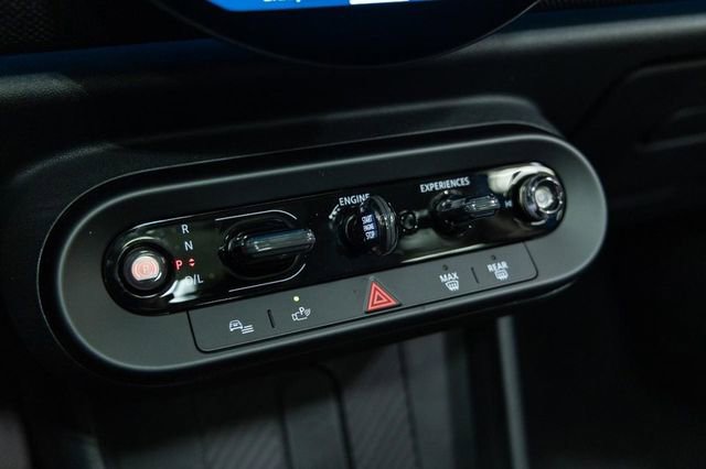 Certified 2025 MINI Cooper S image 19