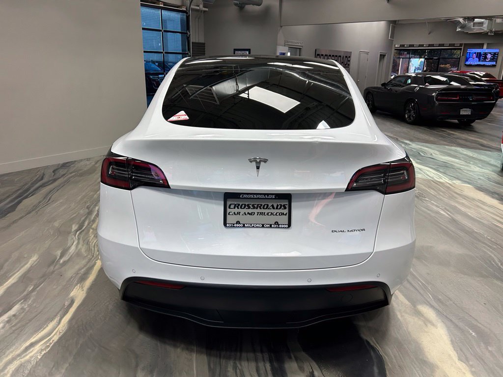Used 2021 Tesla Model Y Long Range AWD/4WD image 34