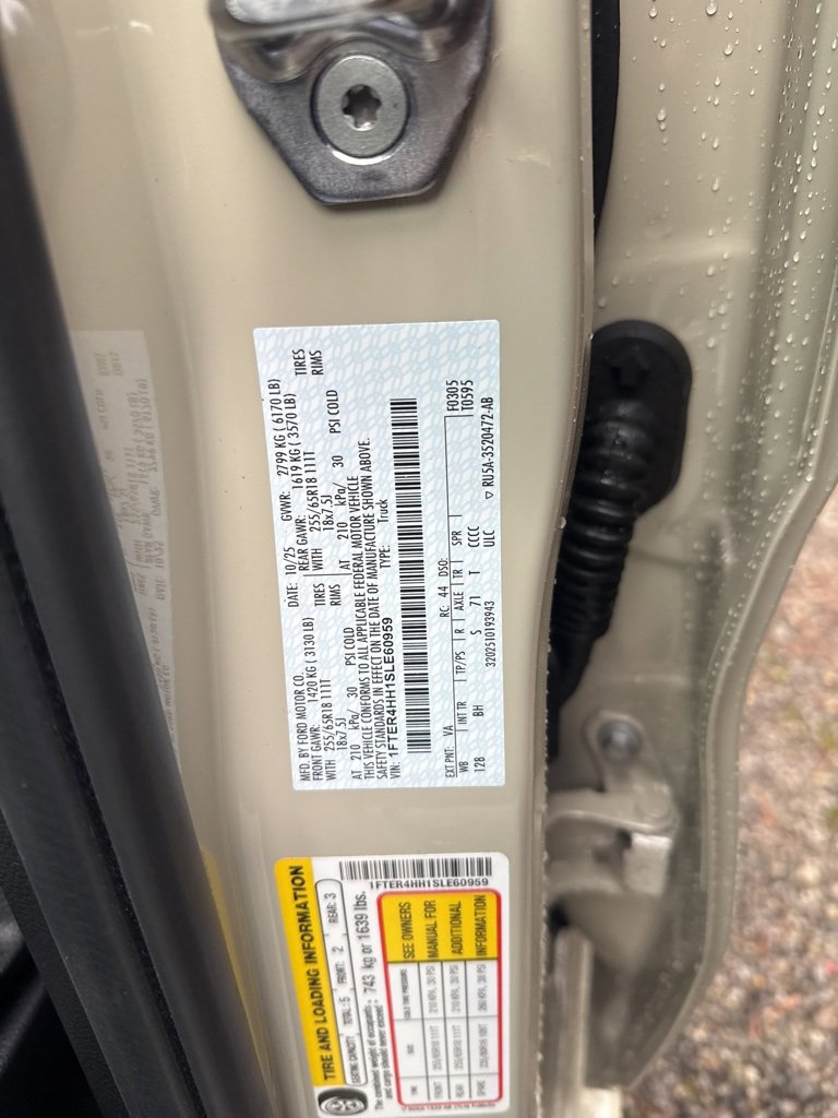 New 2025 Ford Ranger XLT w/ Black Appearance Package image 15