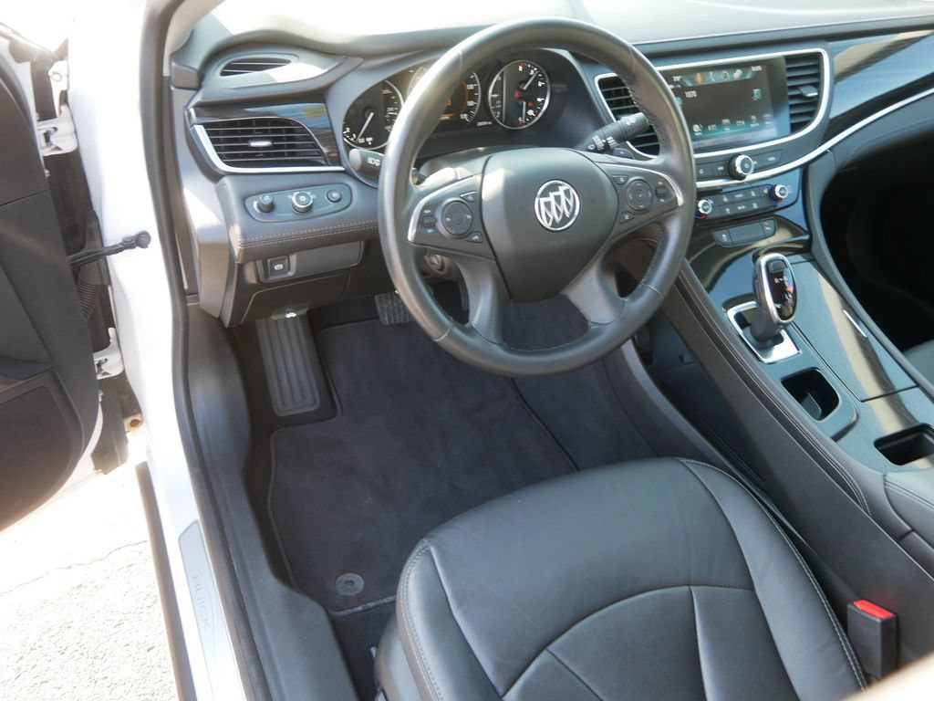 Used 2019 Buick LaCrosse Essence FWD image 10