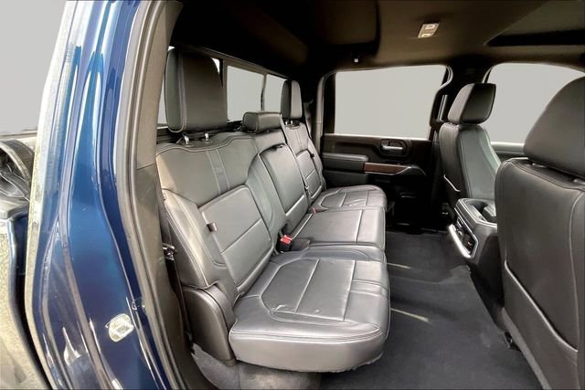 Used 2020 Chevrolet Silverado 3500 High Country w/ Technology Package image 17