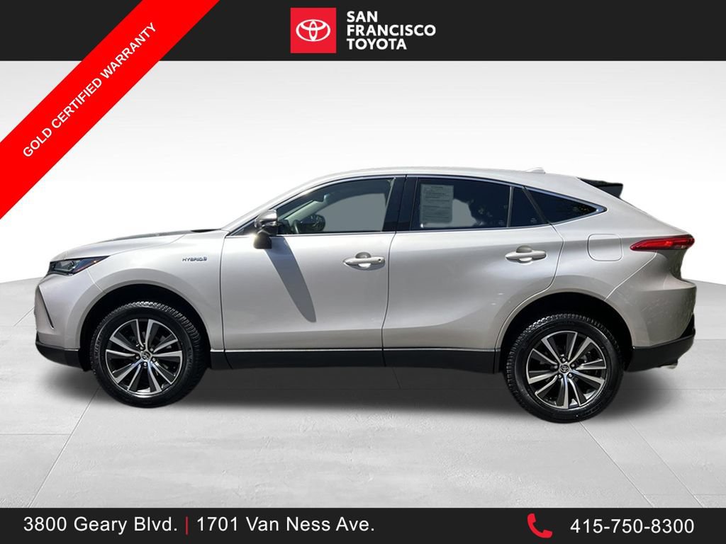 Certified 2021 Toyota Venza LE AWD/4WD image 2