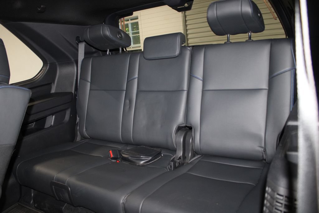 Used 2025 Toyota Sequoia Platinum w/ Tow Technology Package AWD/4WD image 19