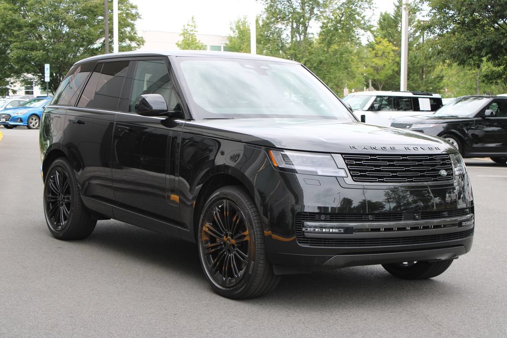 New 2026 Land Rover Range Rover SE AWD/4WD image 2