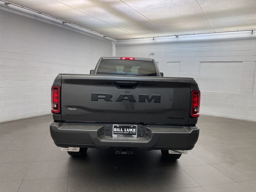 New 2026 RAM 3500 Big Horn AWD/4WD image 4