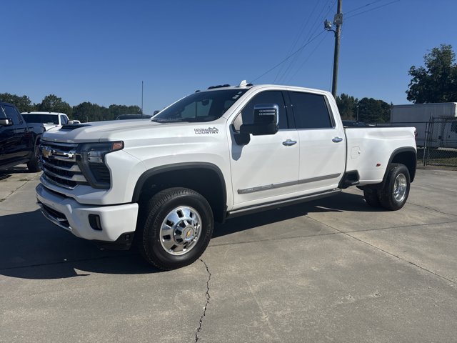 Used 2025 Chevrolet Silverado 3500 High Country w/ Technology Package image 1