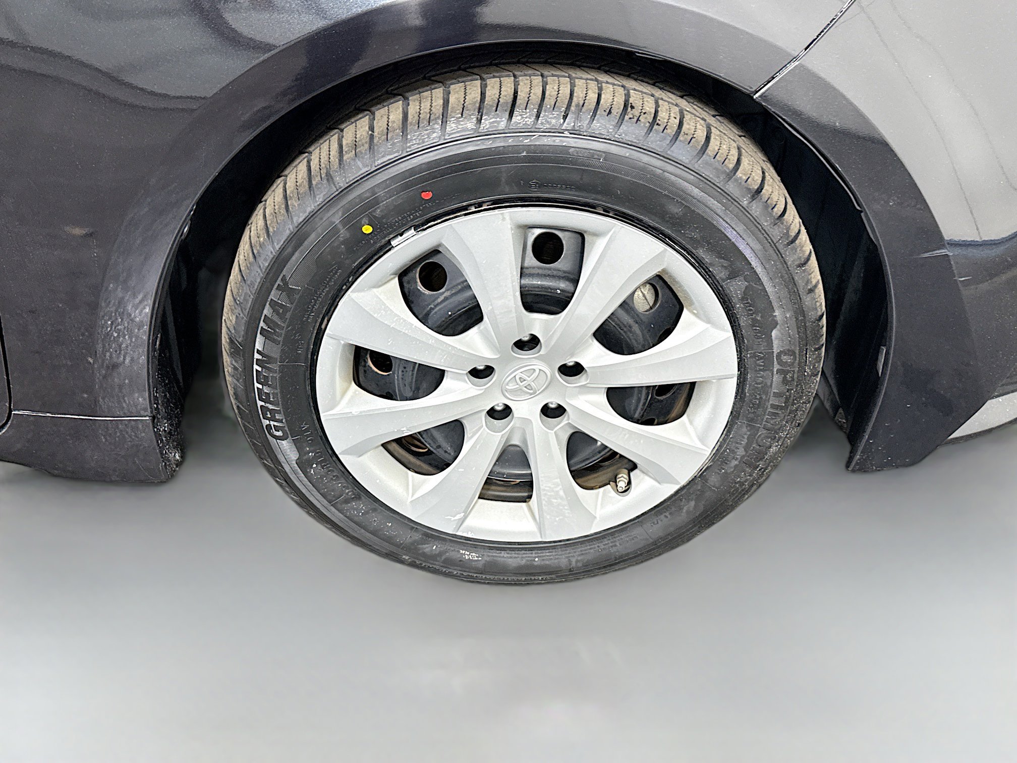 Used 2020 Toyota Corolla LE image 31