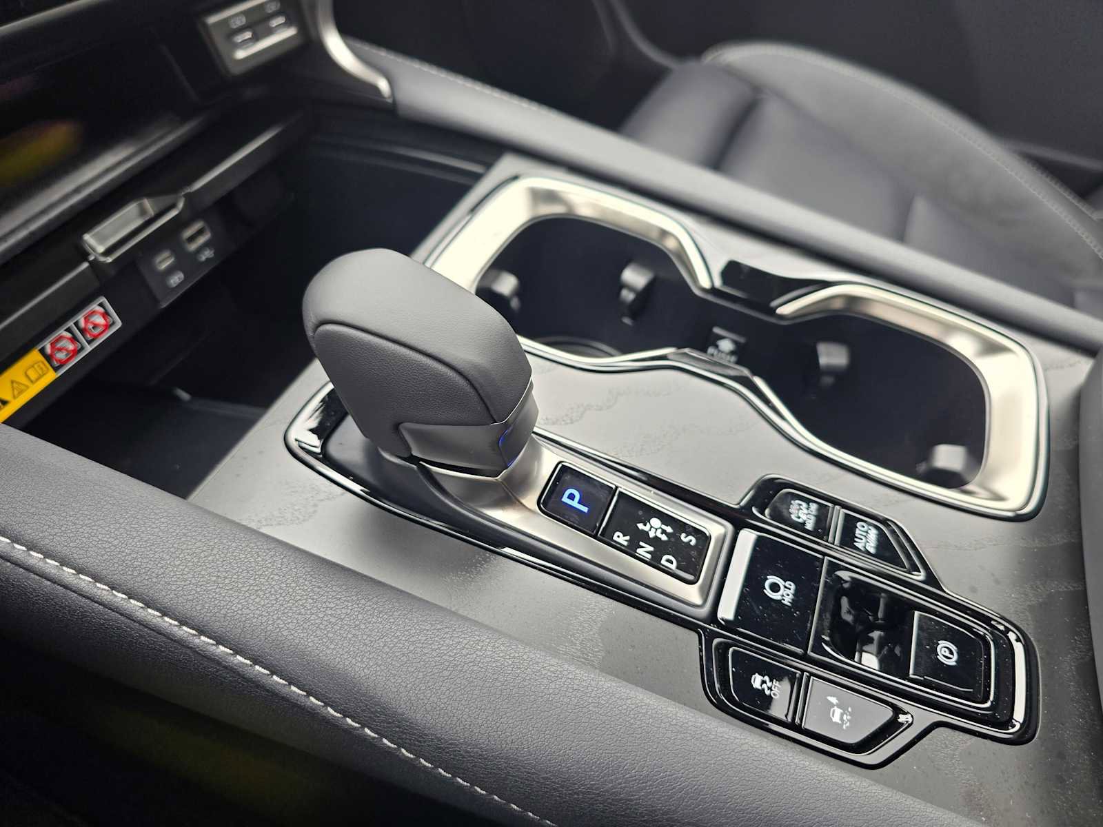 New 2026 Lexus RX 450h AWD image 31