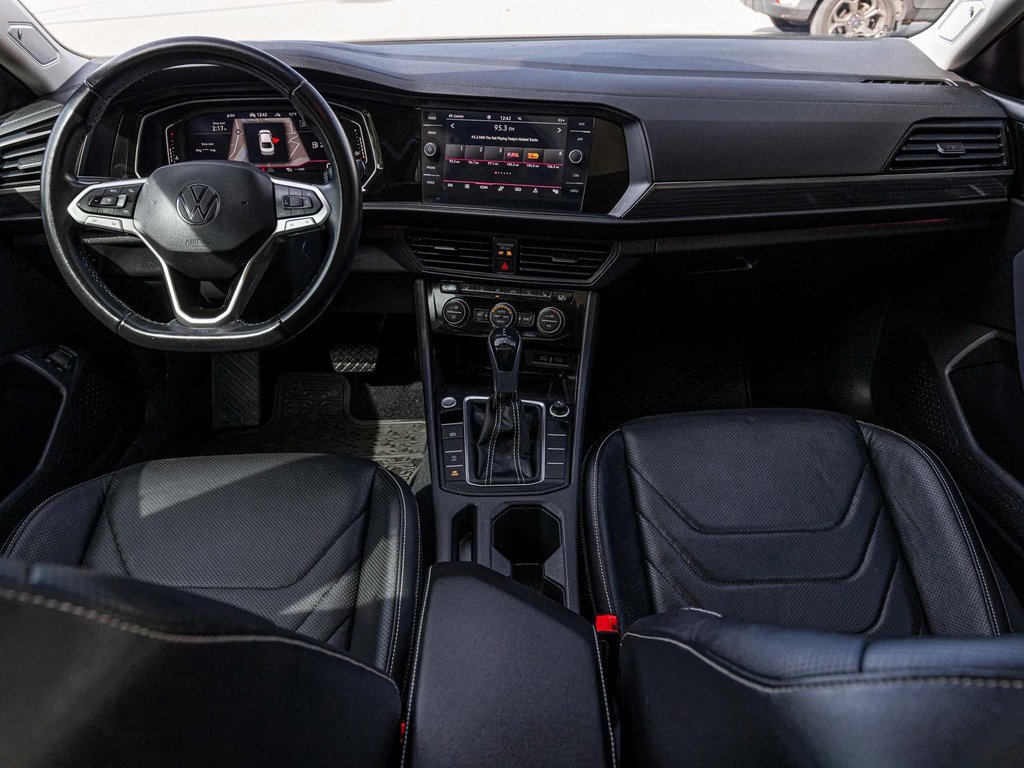 Used 2022 Volkswagen Jetta SEL image 31