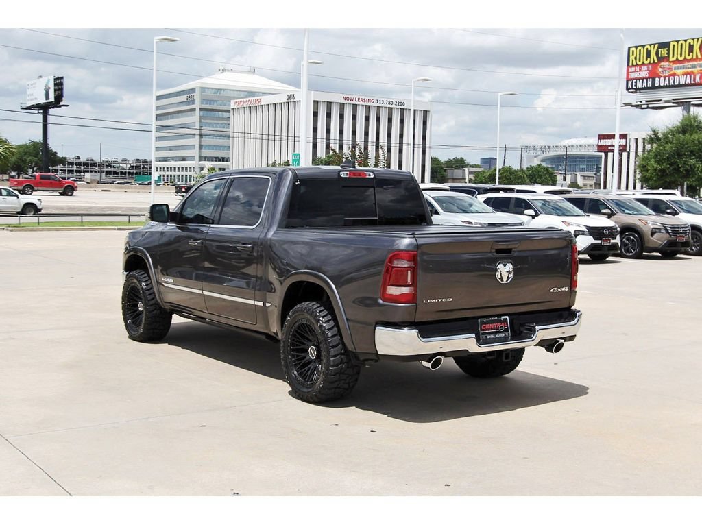 Used 2024 RAM 1500 Limited AWD/4WD image 4