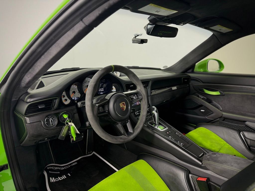 Used 2019 Porsche 911 GT3 RS image 4