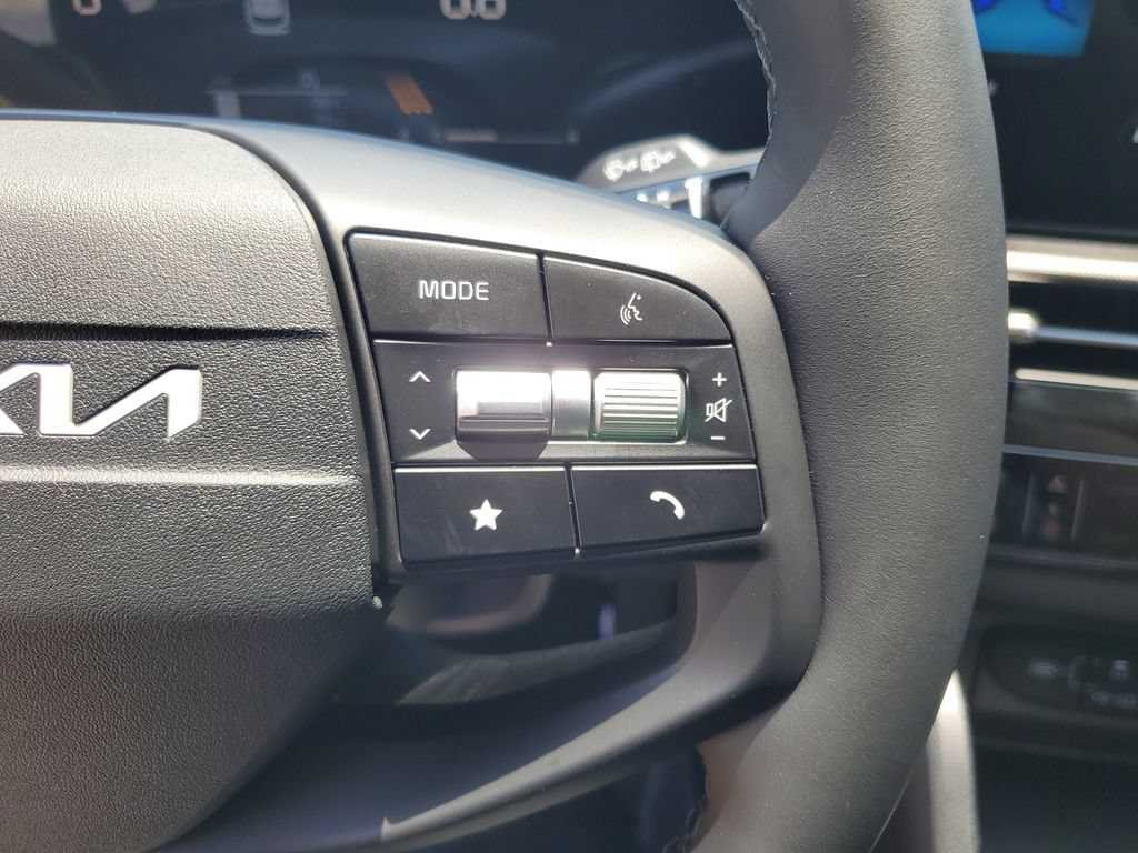 New 2026 Kia Sportage LX w/ LX Convenience Package FWD image 12