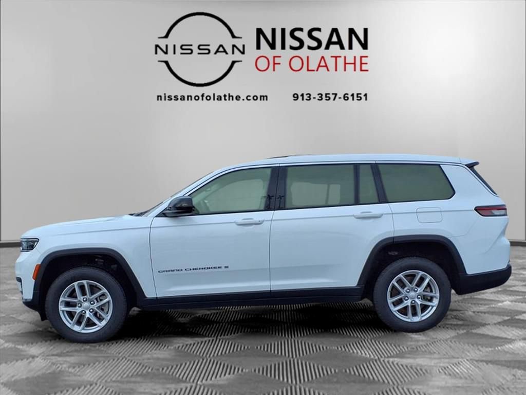 Used 2023 Jeep Grand Cherokee L Laredo image 17