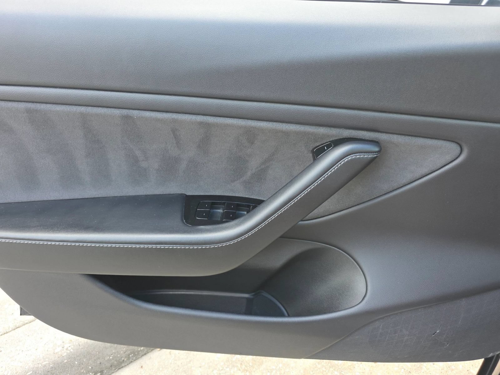Used 2018 Tesla Model 3 Mid Range RWD image 18