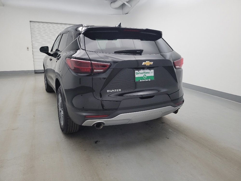 Used 2024 Chevrolet Blazer LT w/ Convenience Package FWD image 6