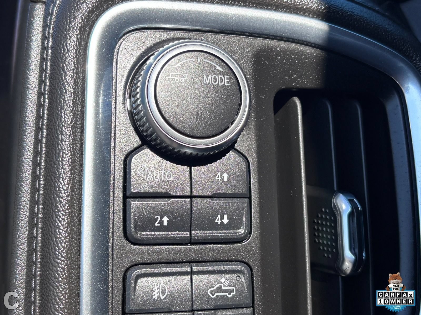 Used 2022 GMC Sierra 2500 Denali w/ Denali Black Diamond Edition AWD/4WD image 19