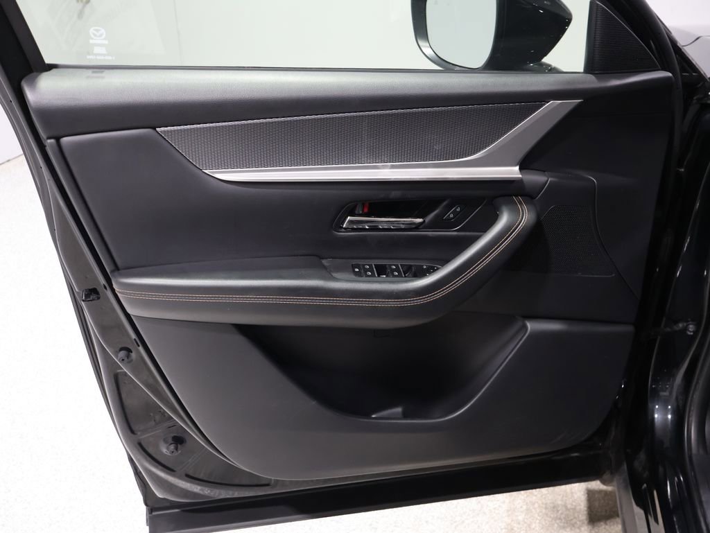 Used 2025 MAZDA CX-70 3.3 Turbo w/ Preferred Package image 14