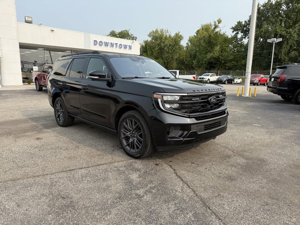 New 2025 Ford Expedition Platinum w/ Stealth Performance Package