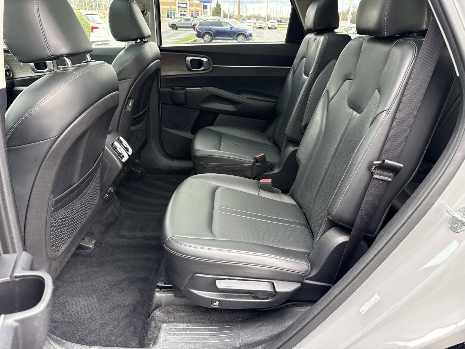 Used 2022 Kia Sorento X-Line EX image 29