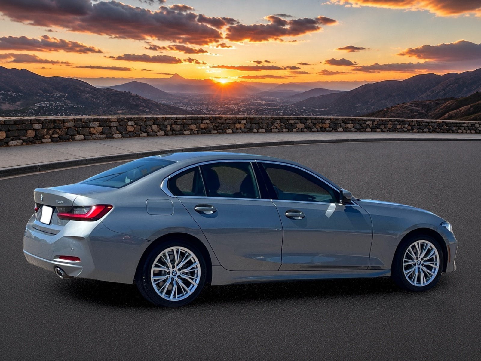 Used 2024 BMW 330i Sedan RWD image 5