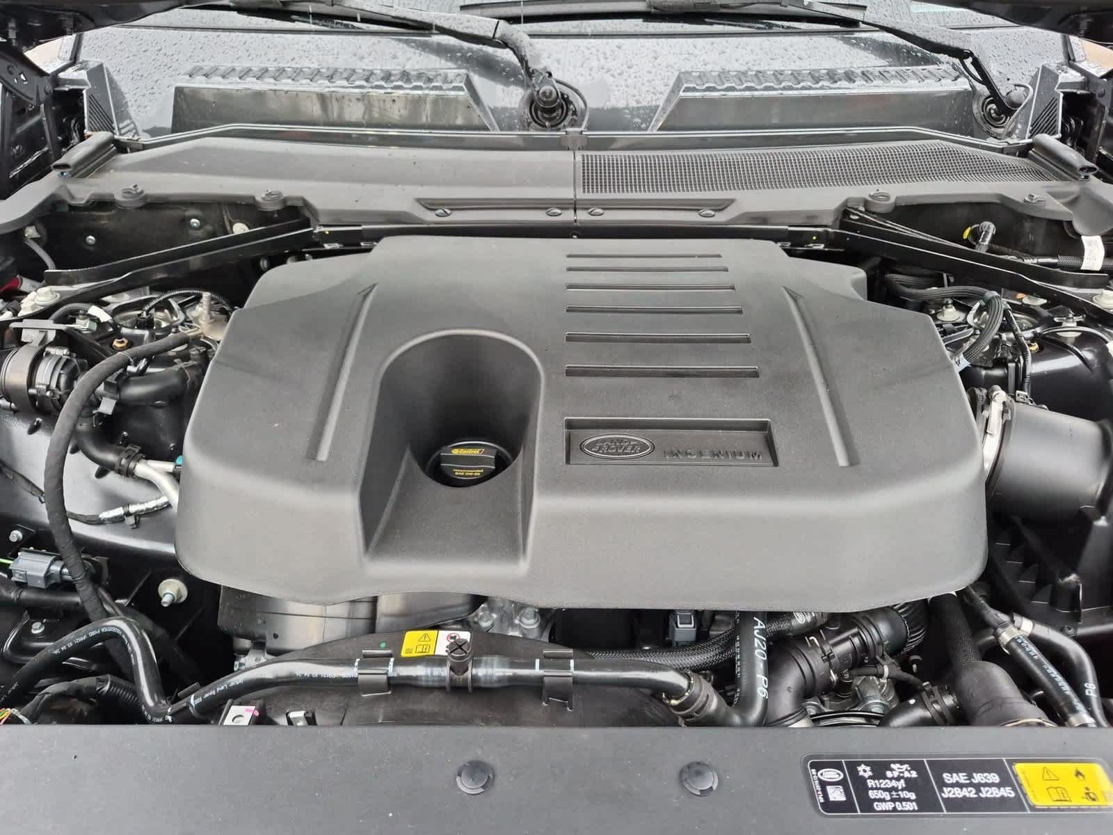 New 2026 Land Rover Defender 110 X-Dynamic SE AWD/4WD image 14