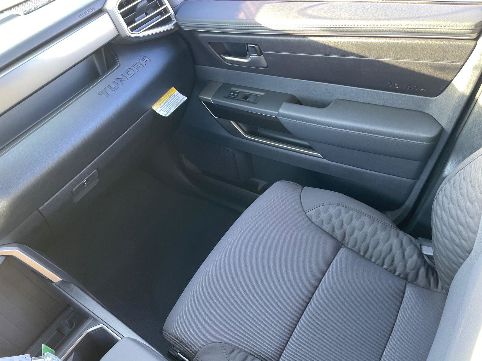 Used 2026 Toyota Tundra SR5 w/ TRD Off-Road Package AWD/4WD image 15