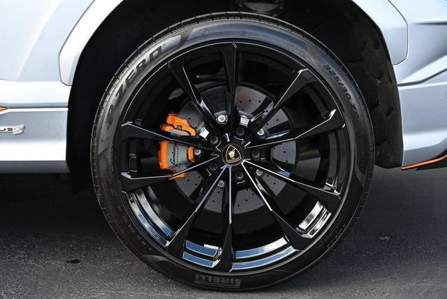 Used 2023 Lamborghini Urus S AWD/4WD image 10