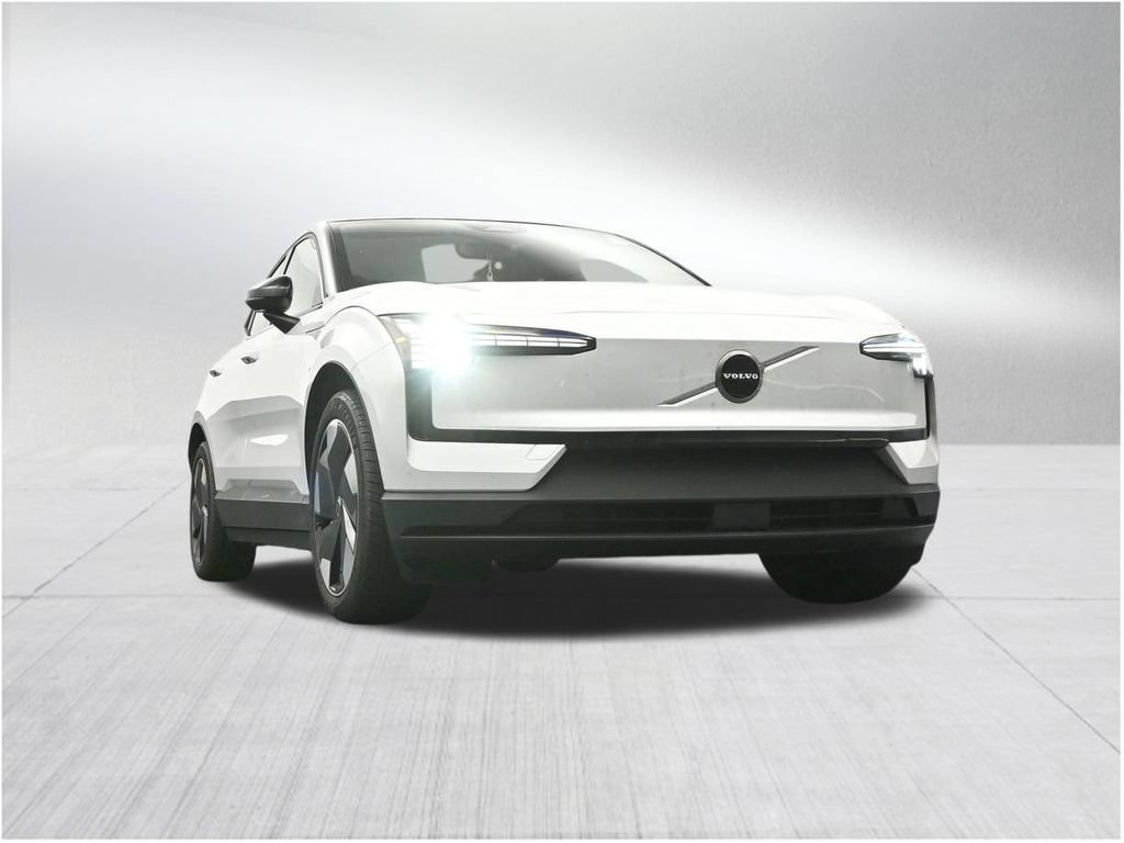 Used 2025 Volvo EX30 Plus AWD/4WD image 28