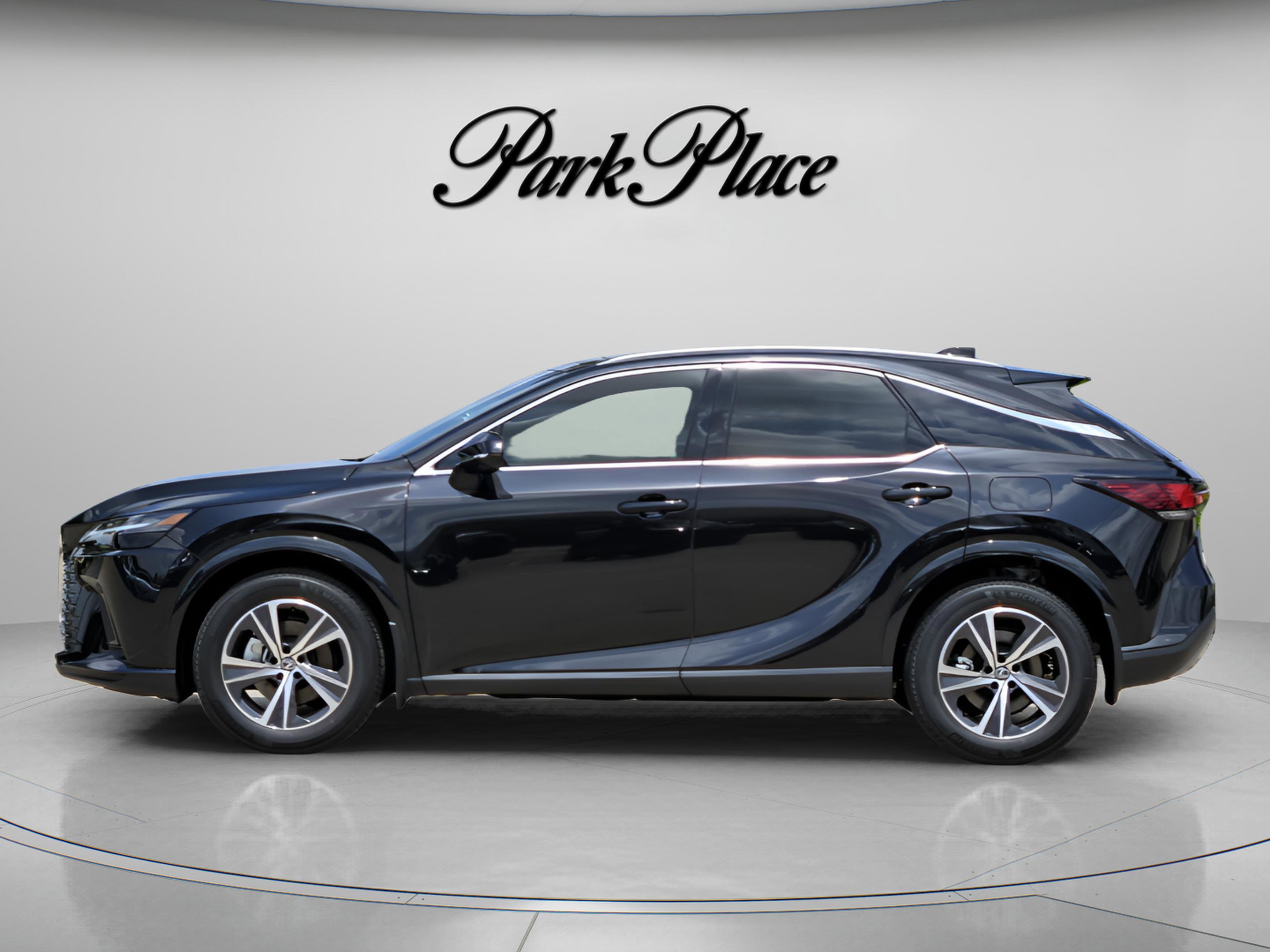 New 2026 Lexus RX 350h AWD/4WD image 2