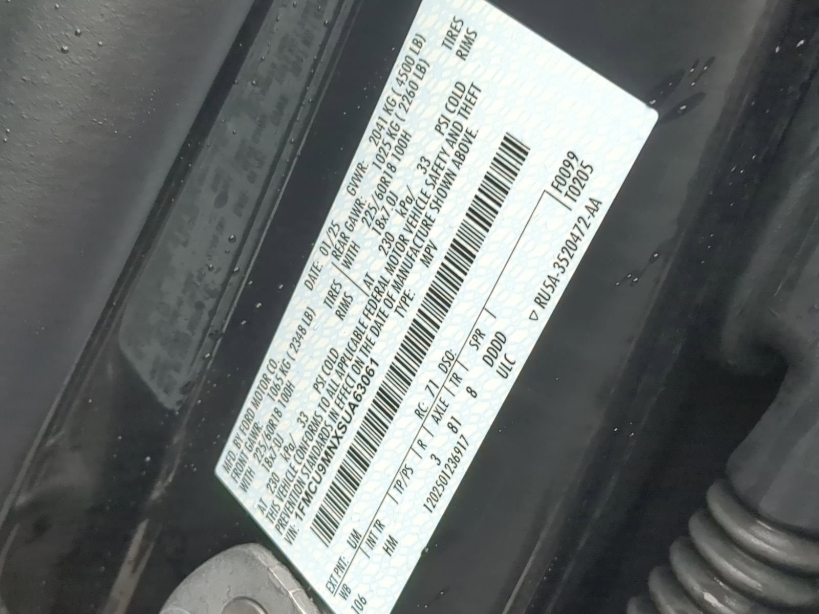 Used 2025 Ford Escape ST-Line image 37