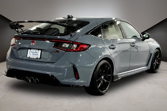 Used 2025 Honda Civic Type R image 6