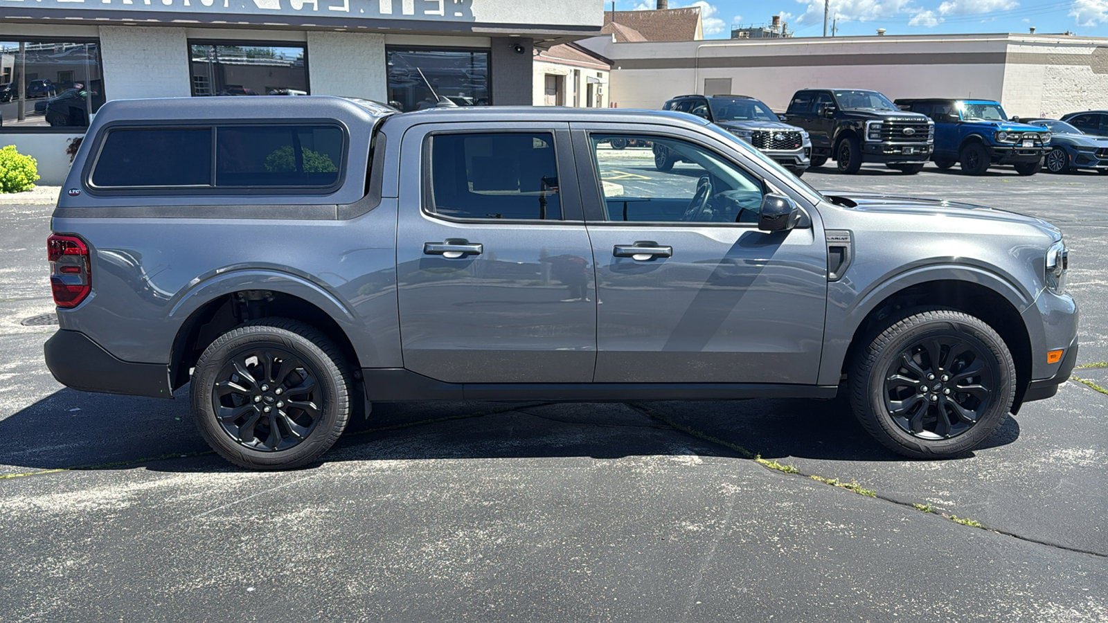 Used 2023 Ford Maverick Lariat w/ Lariat Luxury Package FWD image 13