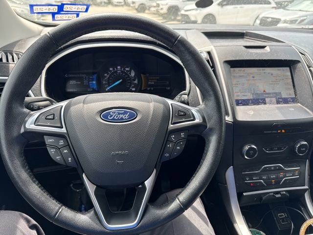 Used 2020 Ford Edge SEL w/ Convenience Package image 11