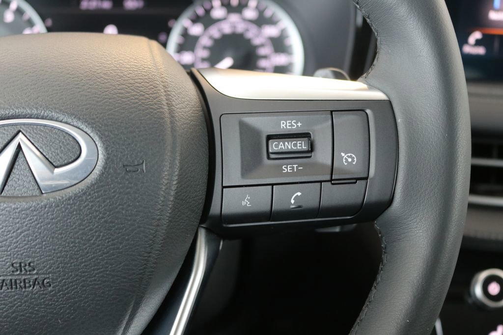 Certified 2025 INFINITI QX60 Pure image 46