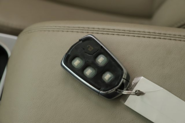 Used 2016 Cadillac SRX Luxury w/ Driver Awareness Package image 20