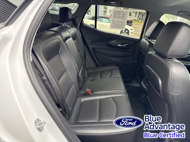 Used 2023 GMC Terrain SLT image 31