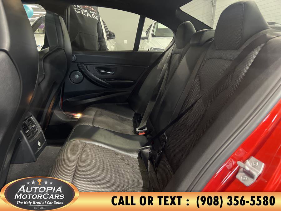 Used 2018 BMW M3 image 17
