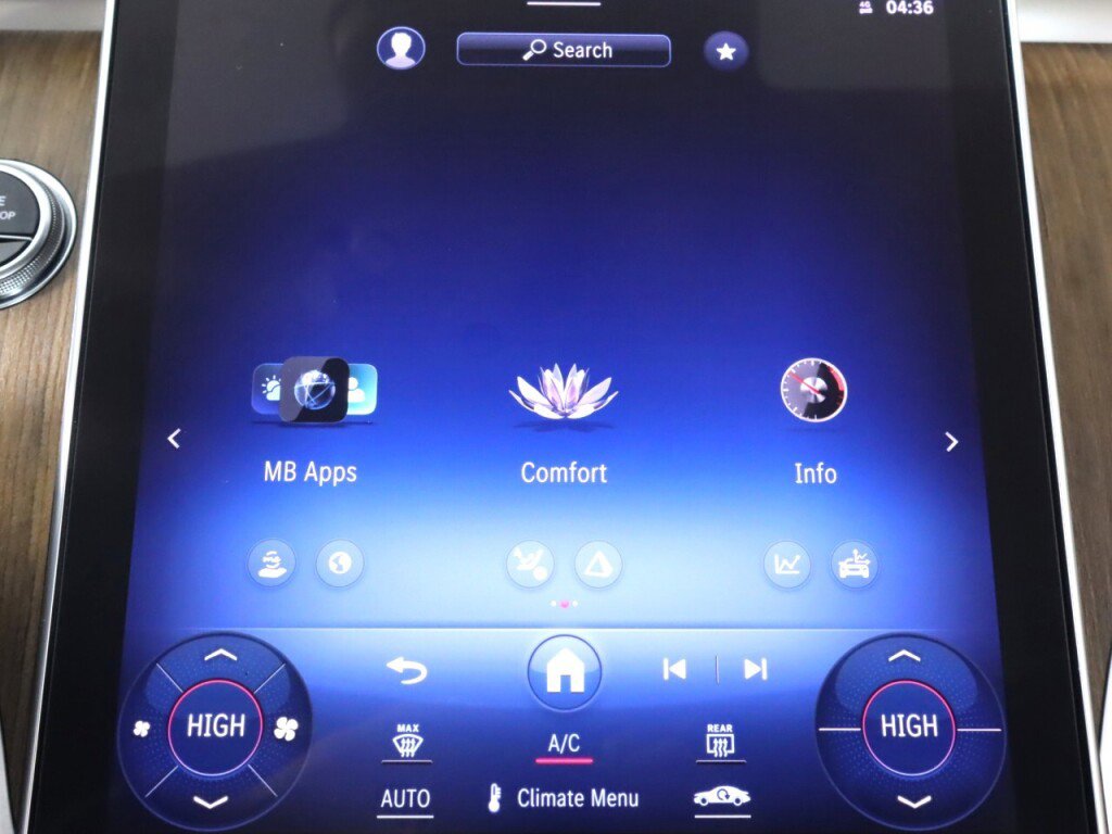 Used 2022 Mercedes-Benz C 300 Sedan image 19