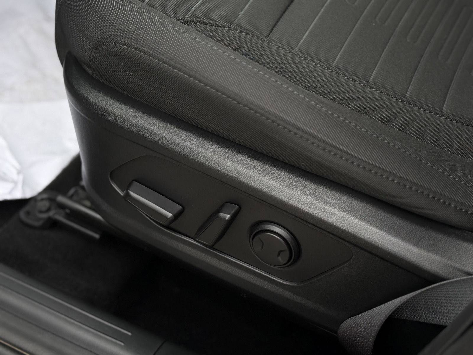 Used 2022 Hyundai Santa Cruz SEL image 15