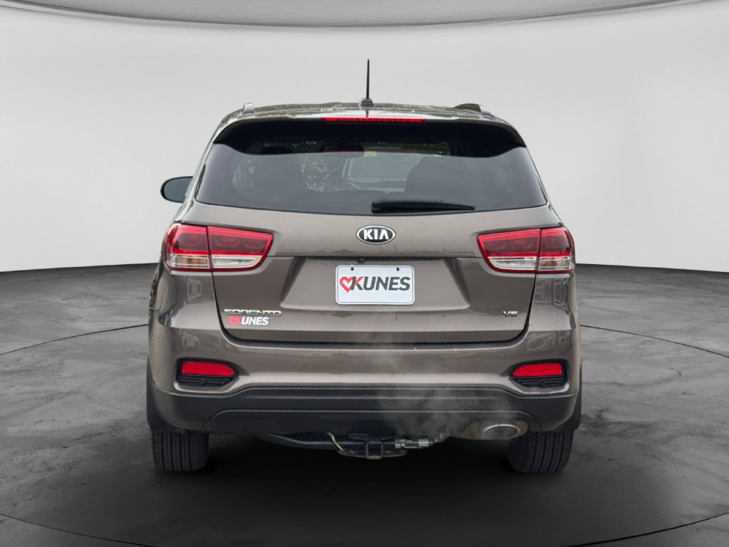 Used 2019 Kia Sorento S AWD/4WD image 8